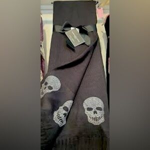 NWT Magaschoni Home Beaded Rhinestone Skull 50 x 70 Oversized Blanket Halloween